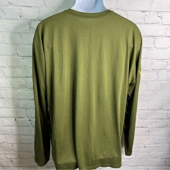 Tampa Bay Buccaneers Salute to Service Short 3XL - Picture 3 of 6